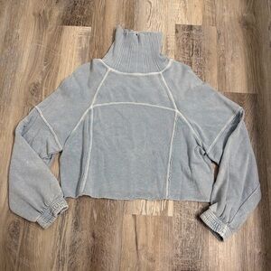Aerie turtleneck pullover size Xsmall blue